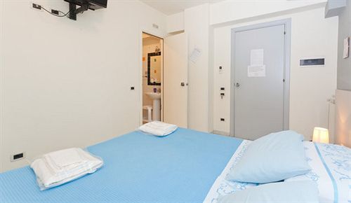 פלרמו Hotel Rainbow מראה חיצוני תמונה