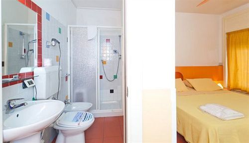 פלרמו Hotel Rainbow מראה חיצוני תמונה