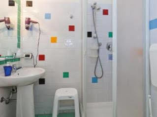 פלרמו Hotel Rainbow מראה חיצוני תמונה